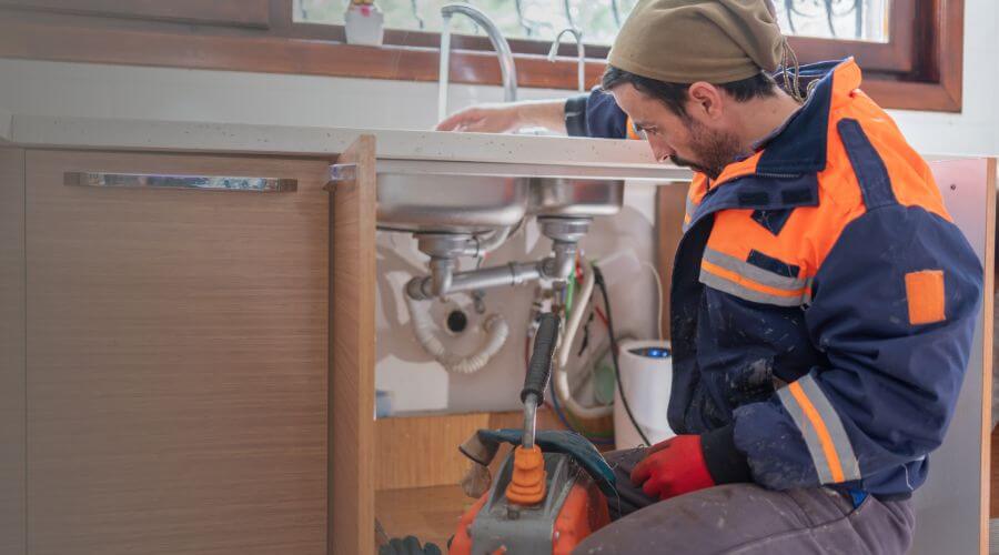 Professional emergency plumbing in California City, CA